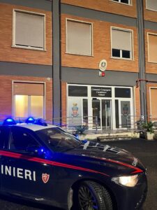 Velletri – Dal marketing alla selezione clienti: giro di prostituzione altamente organizzato in via Salvo D’Acquisto