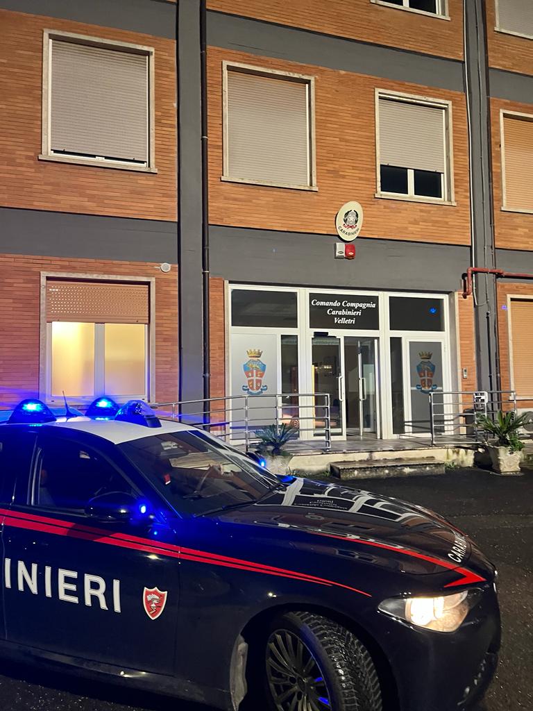 Velletri – Dal marketing alla selezione clienti: giro di prostituzione altamente organizzato in via Salvo D’Acquisto