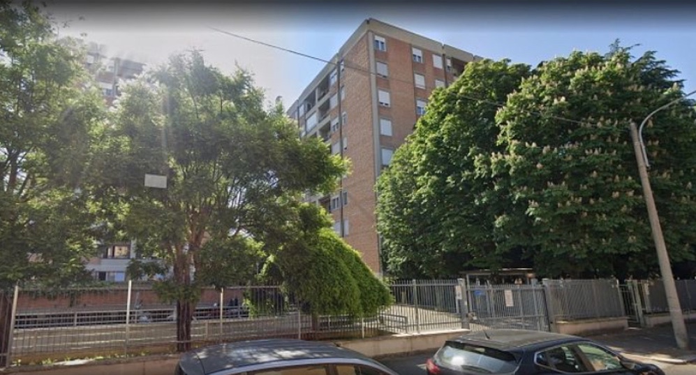 Precipita dalla tromba delle scale per gioco, morto ragazzino di 12 anni