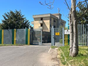 Tarquinia – Nuovo blitz della Guardia di Finanza in città: pattuglie e cani antidroga in azione, ancora perquisizioni e sequestri