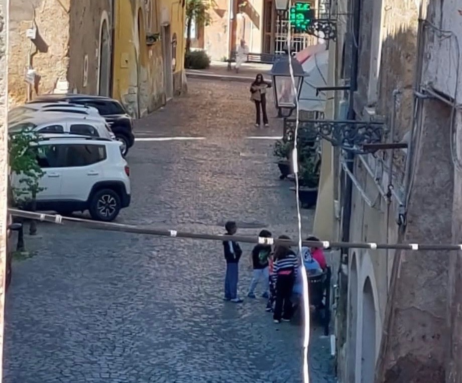 Civita Castellana – Bimbo di un anno e mezzo precipitato dal secondo piano: resta grave al Gemelli