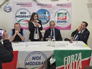 Elezioni Santa Marinella – La senatrice Rossi si presenta: “Per una città protagonista serve il coraggio di cambiare” (FOTO)