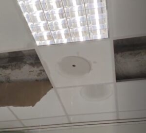 Ronciglione – “Solo infiltrazioni d’acqua, lavori già completati”: l’aula “crollata” è già agibile