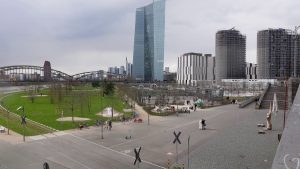 La Bce mantiene invariati i tassi d’interesse