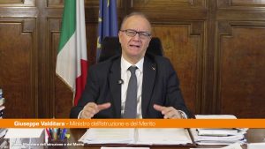 Scuola, Valditara “Con tre rinnovi del contratto risultato storico”