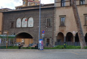 Viterbo – Oltre 2,3 milioni per salvare Palazzo Santoro, via libera ai lavori per la Biblioteca degli Ardenti