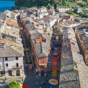Capodimonte – Torna la processione della Madonna delle Grazie, domenica infiorate e celebrazioni nel centro storico