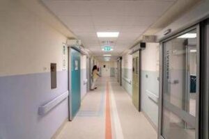 ragazzo-con-meningite-a-parma-rischio-contagio-appello-a-chi-ha-viaggiato-con-lui