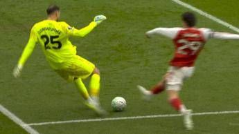 Donnarumma, papera in City-Arsenal e gol regalato: cos’è successo – Il video