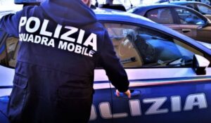 Neonazismo online, arrestato 19enne a Pavia e 14 giovani indagati in tutta italia