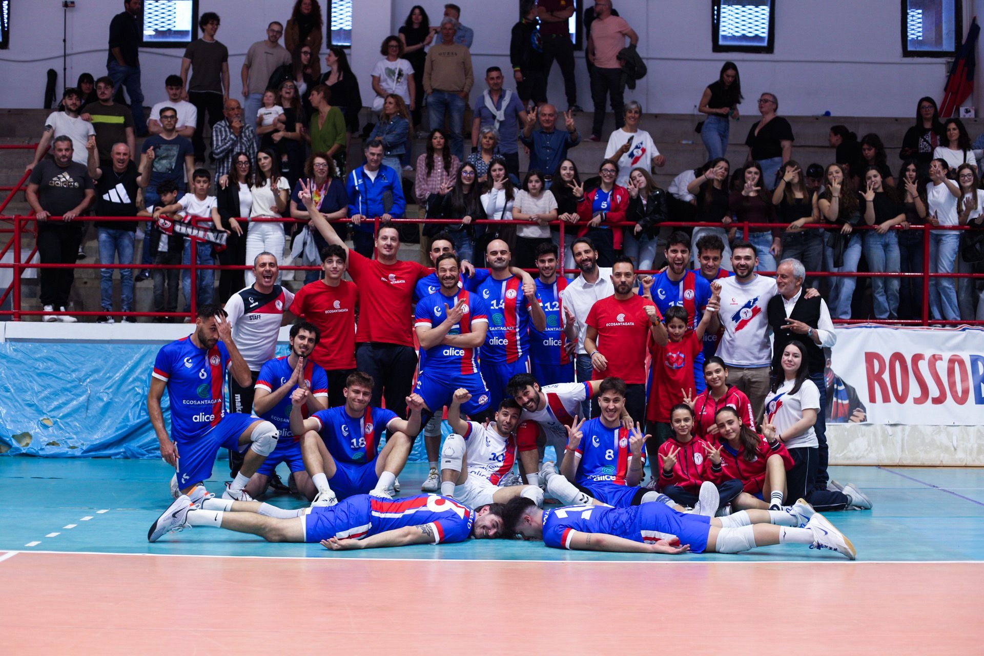 Pallavolo – L’Ecosantagata vince un match incredibile al tie-break contro il Camaiore