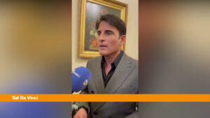 Sal Da Vinci “Dobbiamo costruire tutti insieme un mondo di pace”