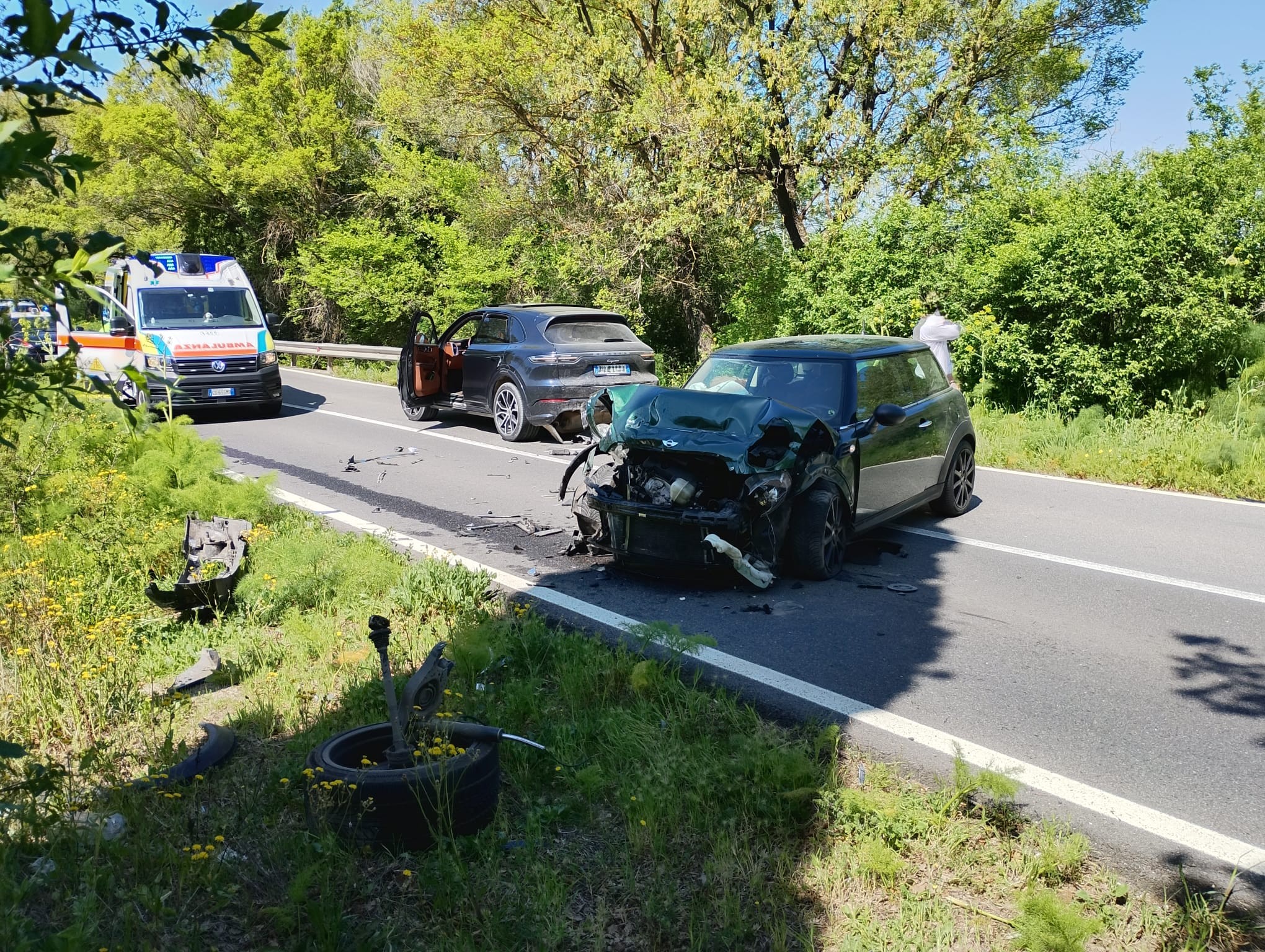 Grave incidente sull’Aurelia bis, traffico paralizzato tra Monte Romano e Tarquinia (FOTO)