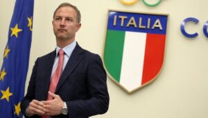 Ponza – Volontaria di Protezione civile si infortuna durante lo spegnimento di un incendio, Ciacciarelli: “Solidarietà e auguri di pronta guarigione”