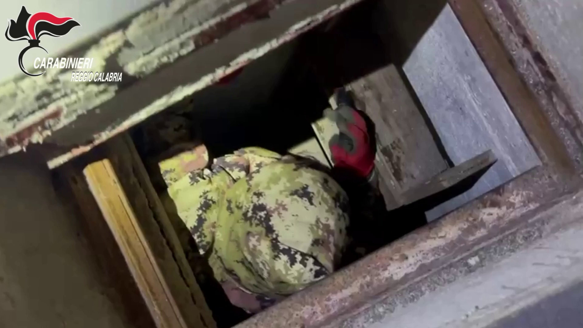 arsenale-nascosto-in-bunker-sotterraneo-nella-piana-di-gioia-tauro-un-arresto