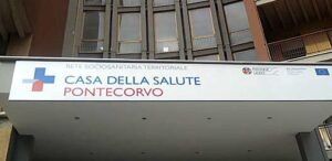 Esperia: con un coltello minaccia carabinieri durante visita psichiatrica, denunciato 72enne