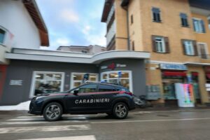 Napoli, trovati i corpi senza vita di due donne in un cantiere edile