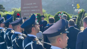 Piantedosi e Nordio alla commemorazione sul luogo della strage di Capaci