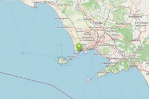 Napoli, forte scossa di magnitudo 4.4 nei Campi Flegrei