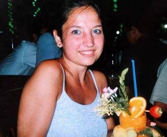 Caso Garlasco, consulenza Sempio: “Chiara Poggi non si è difesa, dinamica omicidio incompatibile con i rilievi”