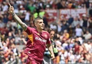 Doppia festa Roma: derby e sorpasso. Suicidio Juve, colpo Milan: ribaltone Champions