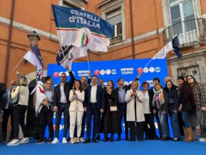 Civita Castellana – Dare “un futuro alla storia” si chiude con quest’obiettivo la campagna elettorale di FdI