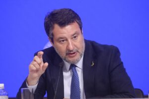 Salvini “Proposta di legge su revoca cittadinanza a chi delinque”