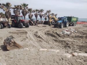 Ostia – Abbattute ultime strutture abusive nell’ex stabilimento Village