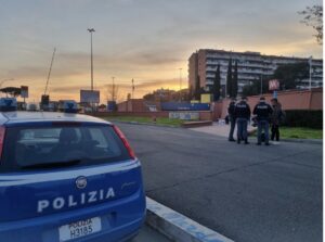 Roma: controlli in metropolitana, 8 arresti per borseggi e spaccio