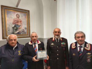 Tarquinia – Il luogotenente Stefano Girelli va in pensione: l’omaggio di Assoarma per la sua splendida carriera nei Carabinieri