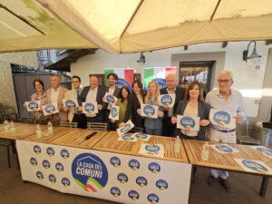 Viterbo – La Casa dei Comuni riunisce il centrodestra: “Pronti per le provinciali, ma anche per le amministrative” (foto)