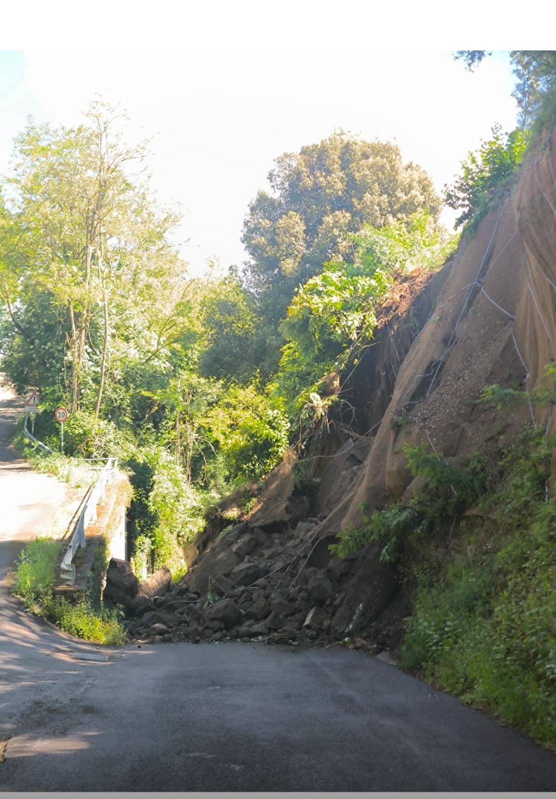 Acquapendente – Crollo alla Falconiera, Brenci: “Nessuna risposta dall’amministrazione sull’apertura della strada, cittadini esasperati”