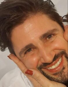 Fiumicino – Scontro moto-furgone: la vittima è Cristian Di Carlo, infermiere di 42 anni