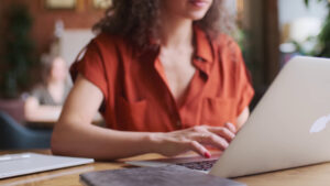 Smart working, emissioni di CO2 ridotte fino al 75%
