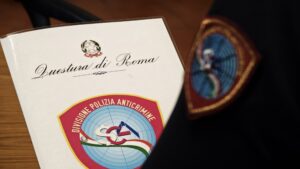 Roma – Furti, truffe e riciclaggio: confiscati beni per 1,8 milioni di euro a clan sinti
