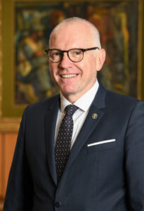 Regione Valle d’Aosta, il Tribunale dichiara decaduto il presidente Testolin