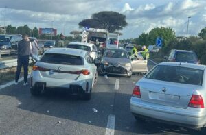 Contromano sulla Pontina: prima l’incidente e poi il caos traffico verso Roma