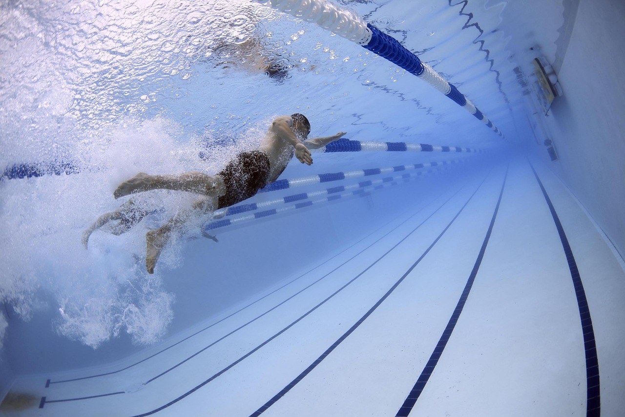 Civitavecchia – Piscina comunale di via Maratona, il Comune prepara il nuovo bando: concessione estesa a dieci anni