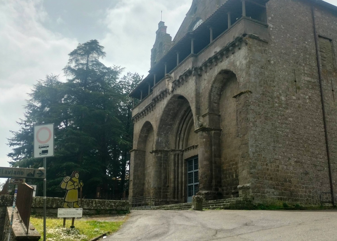 Montefiascone – Malore a San Flaviano, ragazzina salvata dal 118
