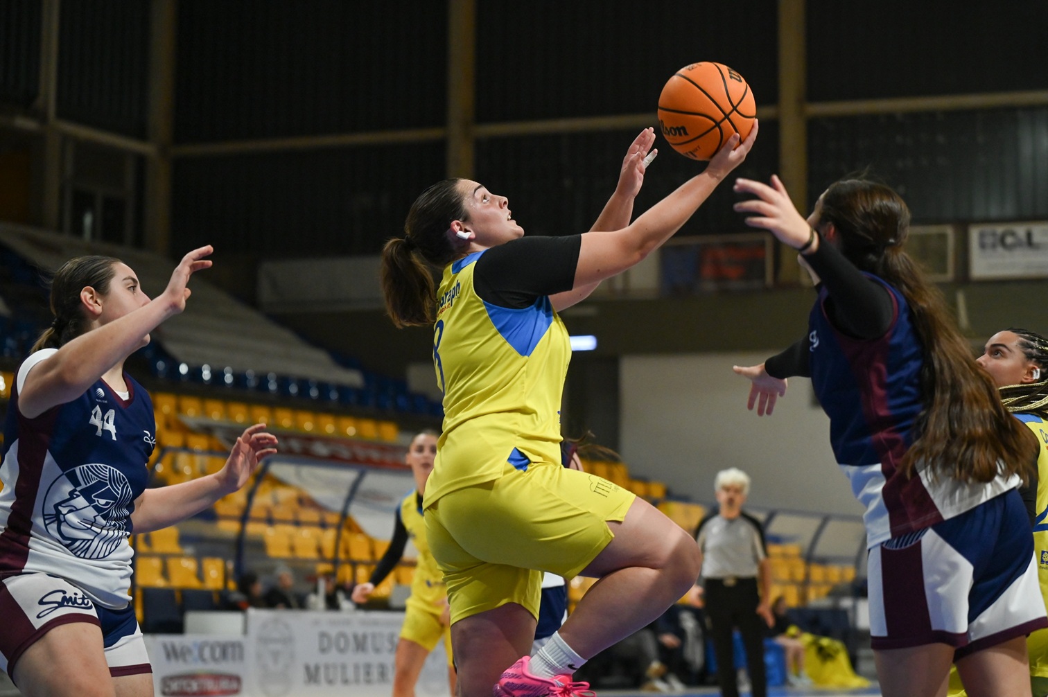 Basket, tutto pronto al PalaMalè per il ritorno dei quarti di serie C: in campo Domus Mulieris e Basket Manzao