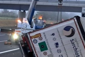 Tragedia sull’A1 a Cassino: un morto e un ferito in fin di vita