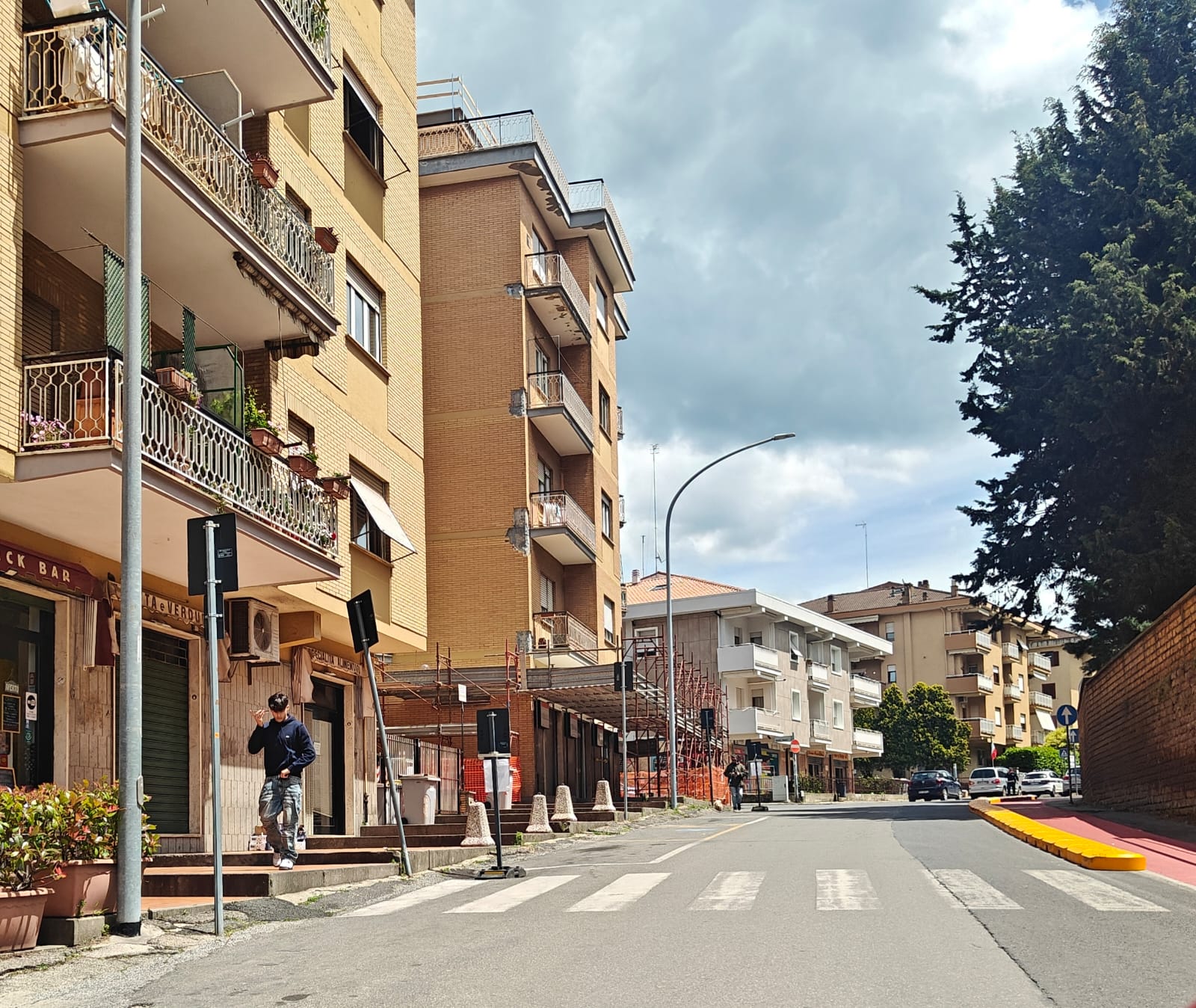 Viterbo – Ciclabile, cortocircuito dell’amministrazione in via della Pila: via altri parcheggi