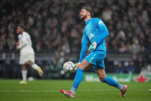 Mercato Juve – Occhio al portiere: Martinez si complica, risalgono le quotazioni di Vicario