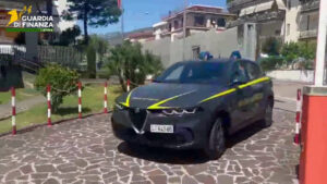 Fatture false e autoriciclaggio, 4 misure cautelari a Latina
