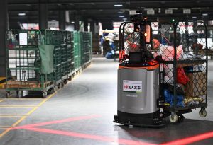 Cina, il settore logistico torna a crescere a maggio
