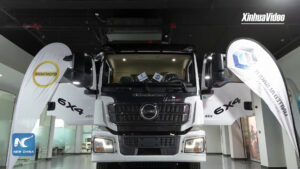 Cina, la guida autonoma diventa realtà anche per i mezzi pesanti