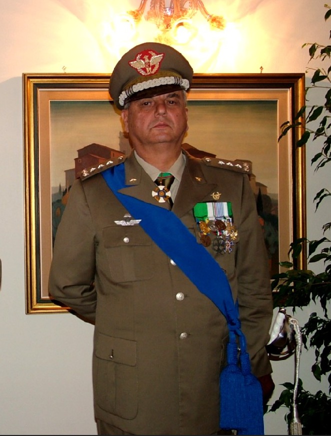 Capodimonte – Il 24° corso dell’Accademia Militare di Modena ricorda il generale Rocco Panunzi