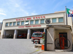 Roma: Fd’I, interrogazione dopo crollo caserma vigili fuoco Ostia, “servono subito interventi”
