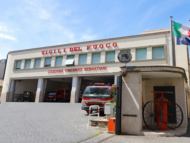 Roma: Fd’I, interrogazione dopo crollo caserma vigili fuoco Ostia, “servono subito interventi”