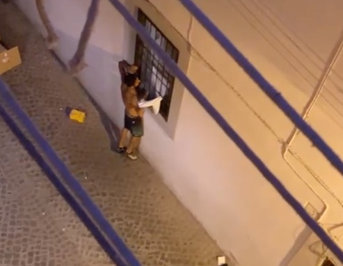 Tarquinia – Momenti di tensione nel centro storico: interviene la Polizia